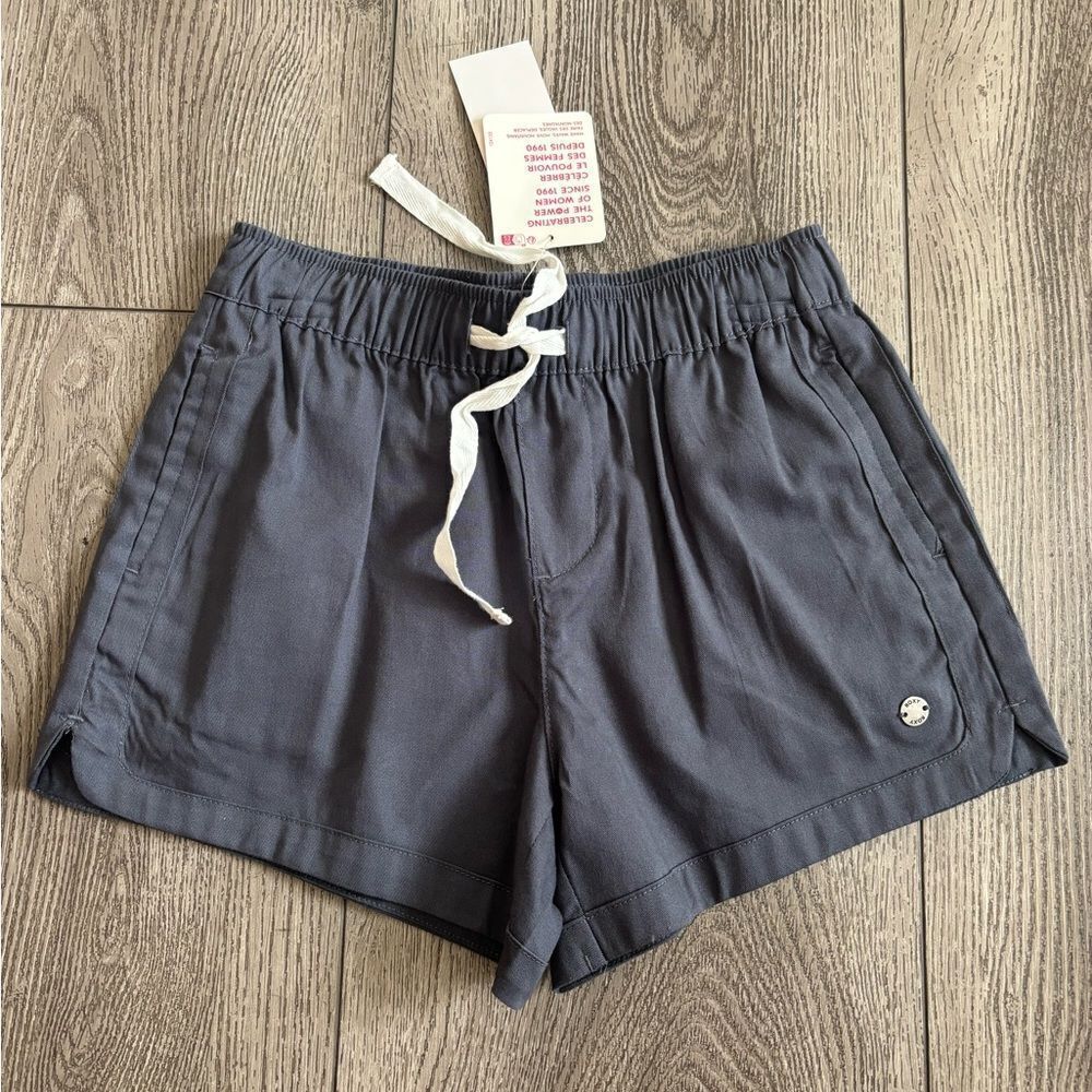 Roxy Gray Athletic Shorts with Elastic Waistband